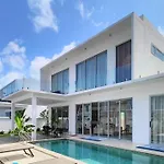 Villa Monaco